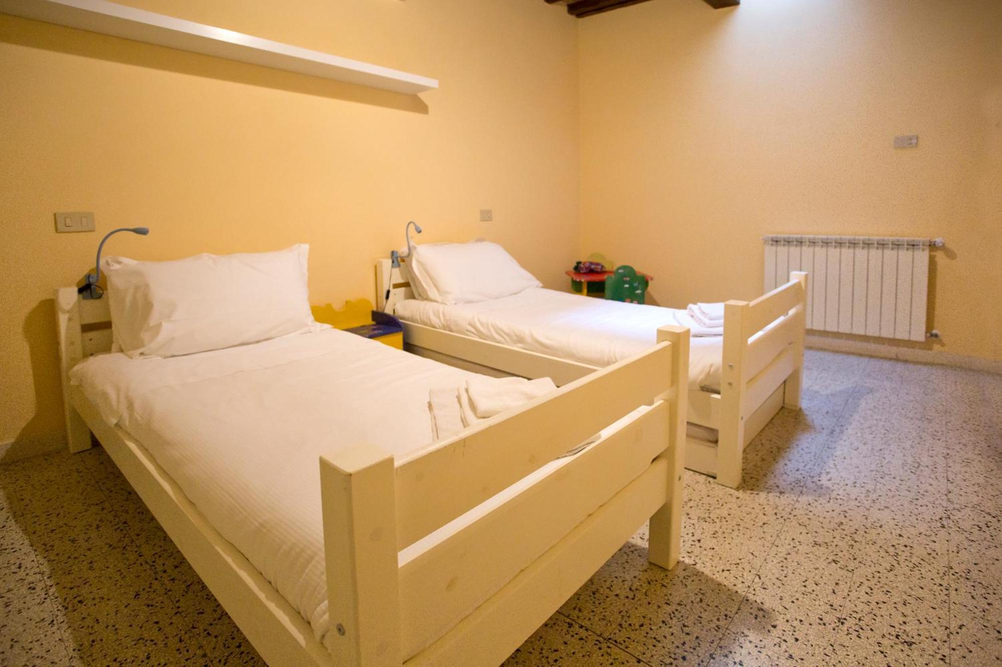 Casa San Girolamo Historic Flat With Cosy Terrace In Lucca'S City Centre Bagian luar foto